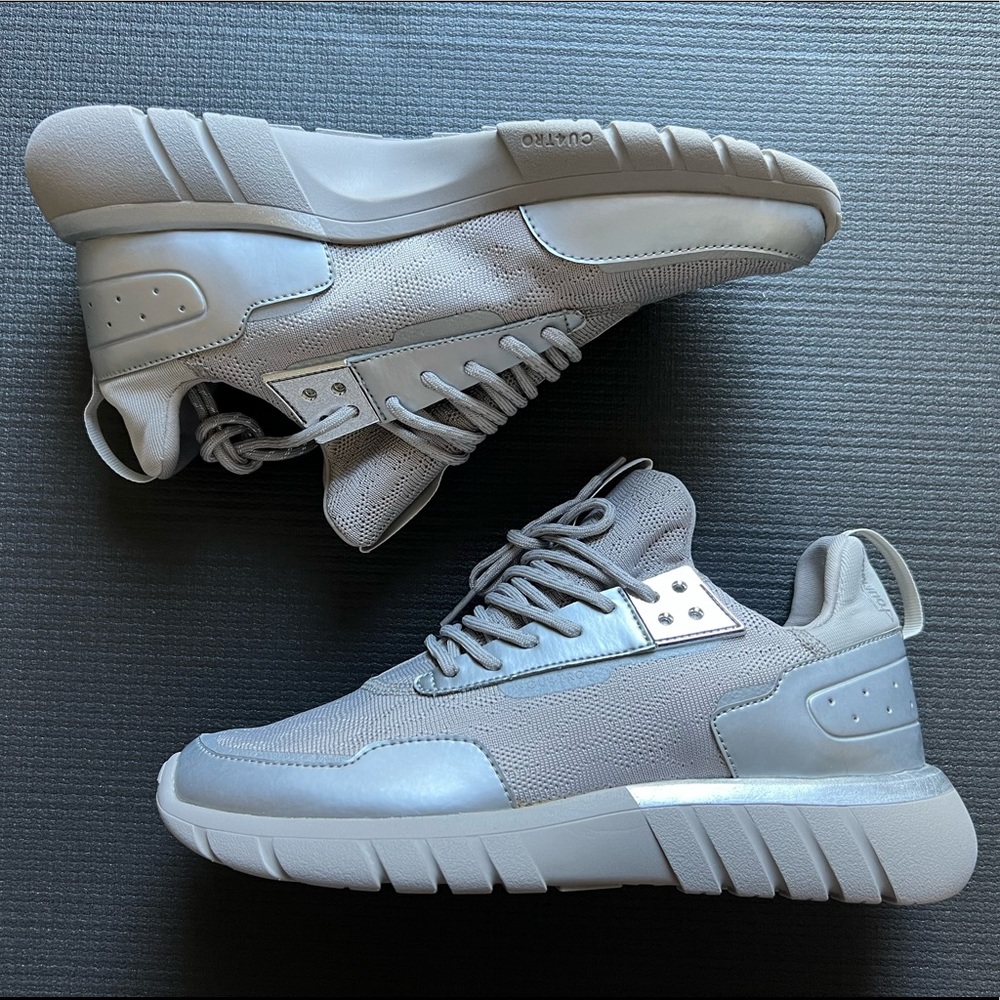 CU4TRO CUATRO Striker Sample Adult Size 9 Galactic Silver
